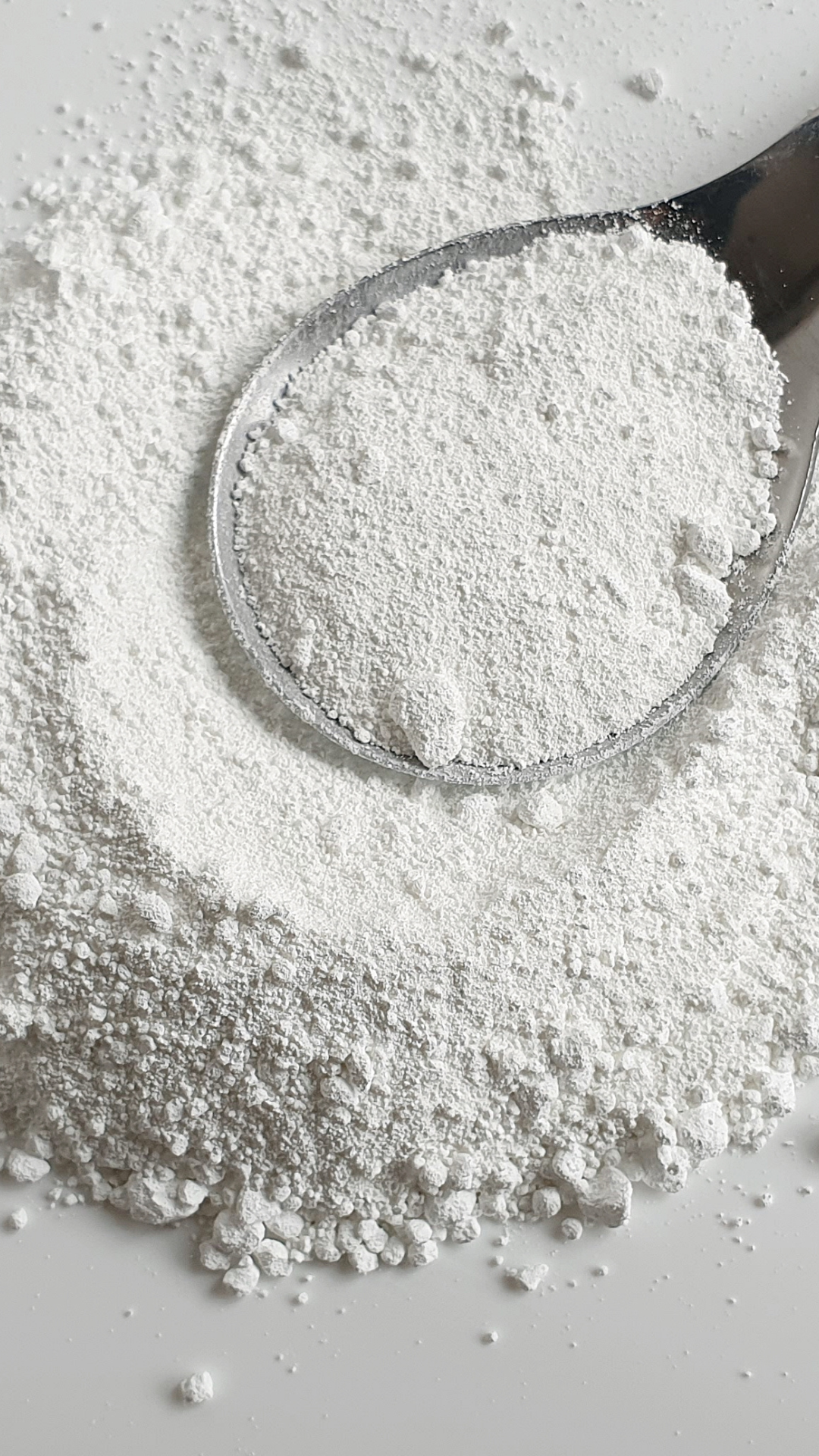  Titanium Dioxide